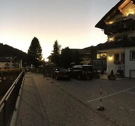 Oda ve Kahvaltı Garni Flurida Selva di Val Gardena